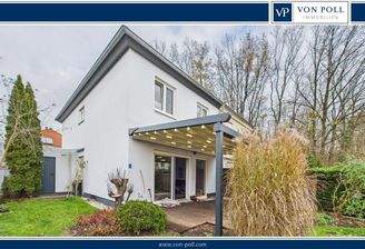 Hausansicht vom Garten 