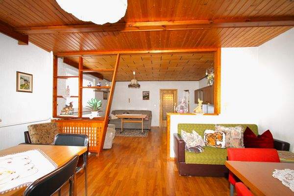 04.08. Esszimmer.JPG