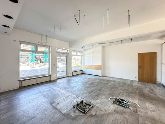 Laden EG mit Zugang zum Treppenhaus