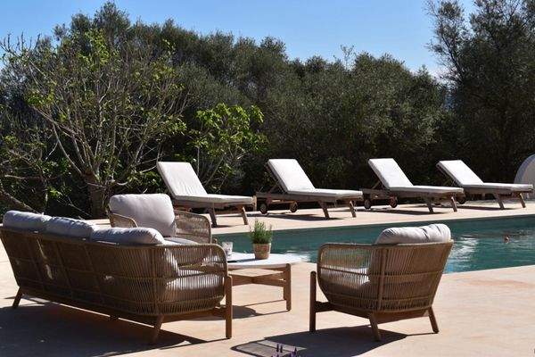 Schöner Poolbereich