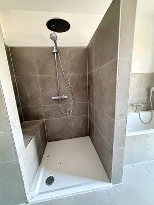 Badezimmer Dusche OG Haus 7