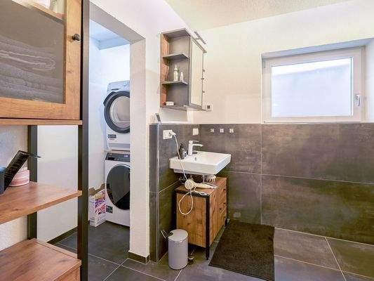 Badezimmer Ansicht 1