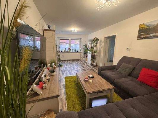 Blick ins Wohnzimmer