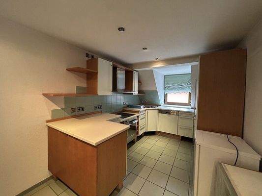 Raum mit Küchenanschlüssen (DG)