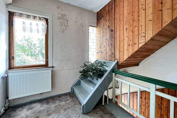 Aufgang zum Dachboden