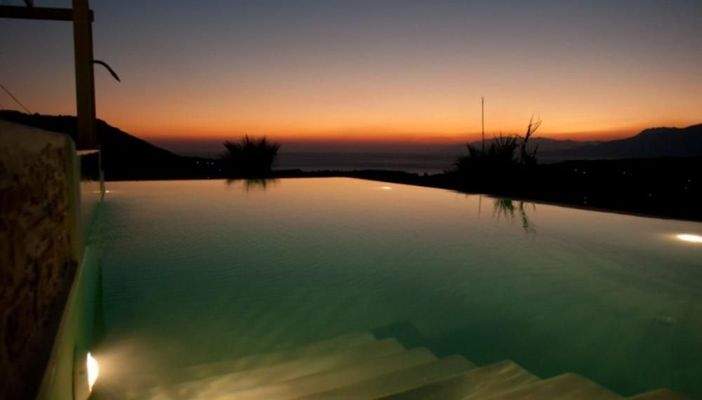 Kreta, Pitsidia: Makellose Villa mit herrlichem Meerblick und Infinity-Salzwasserpool