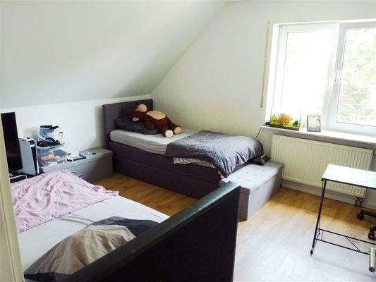 Schlafzimmer III