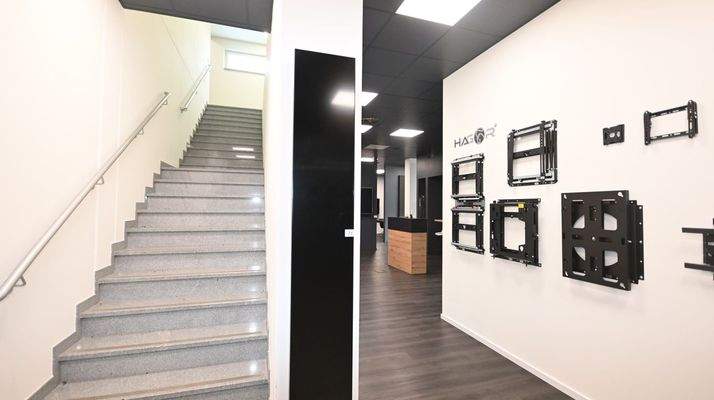 Treppe ins Obergeschoss