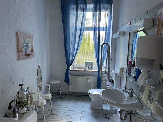 Behinderten gerechtes WC