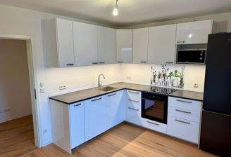 vollausgestattete Einbauküche