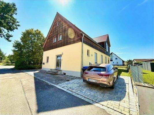 Stellplatz mit Ladestation