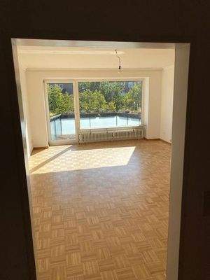 Großes Zimmer, Blick Balkon