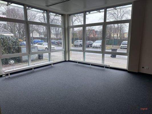 Originalbild ohne Büroeinricht