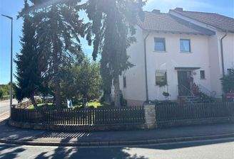 Außenansicht der Doppelhaushälfte
