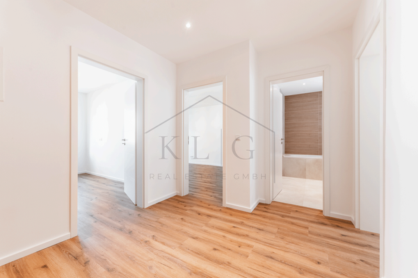 13_WZ - Musterfoto-Flur.jpg.png