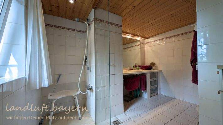 Duschbad im Bauernhaus.jpg