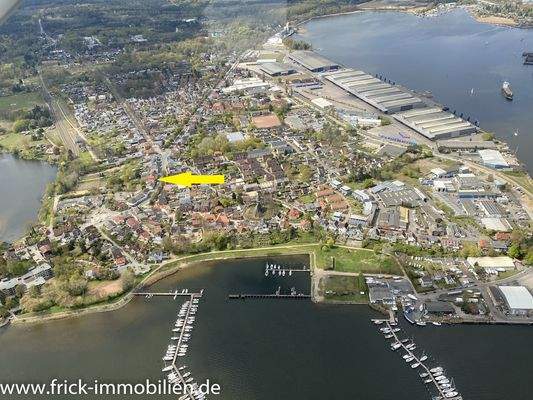 4-Luftbild mit Pfeil.JPG