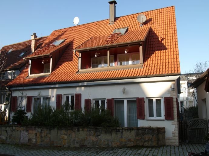 8 Zimmer Wohnung in Stuttgart (Möhringen)