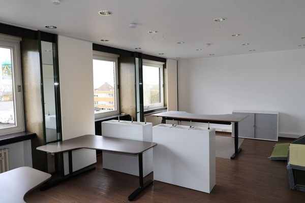Büro_1_Bild2.JPG