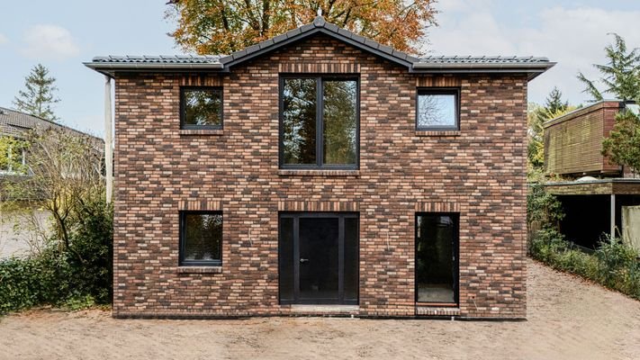 Modernes Neubau-Einfamilienhaus