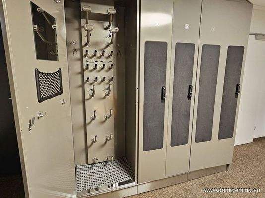 Skischränke "beheizt"