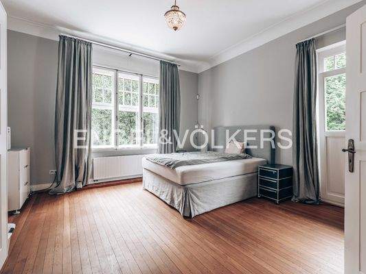 2. Schlafzimmer im Obergeschoss