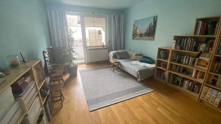 Wohnzimmer und Balkon   VK-47-77-0725  (68).jpg