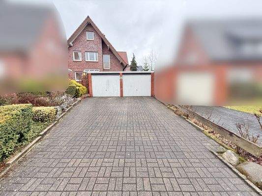 Garagen und Kfz-Stellplätze