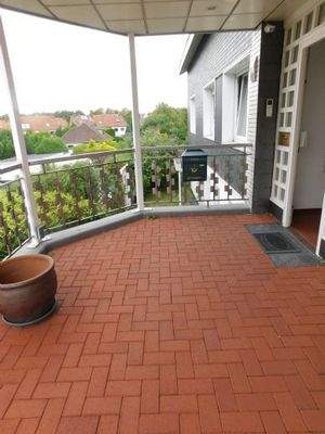 Eingangsbereich draußen