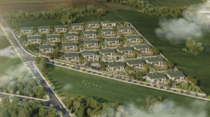 Villas with Private Swimming Pools in a Complex in İstanbul