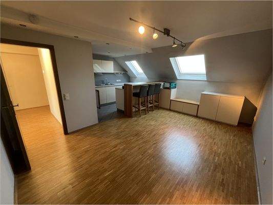 Peter Dondorf Immobilien - Küche/Essbereich UG