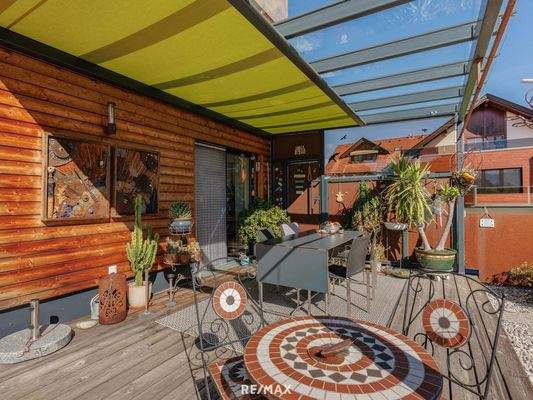 Terrasse überdacht