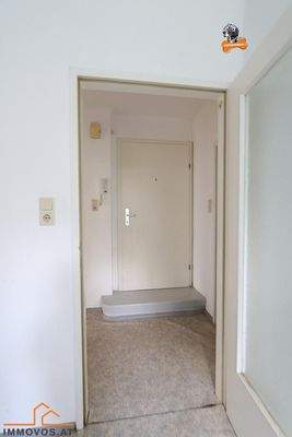 Zugang mit einer Stufe