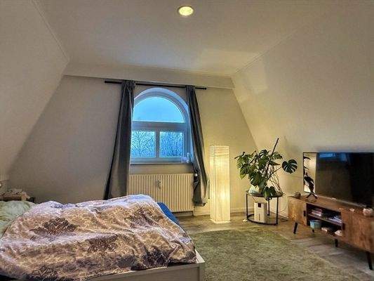 großes Schlafzimmer