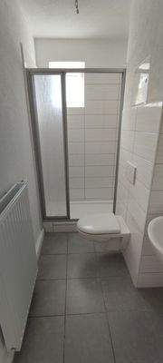 Beispiel Tageslichtbad mit Dusche