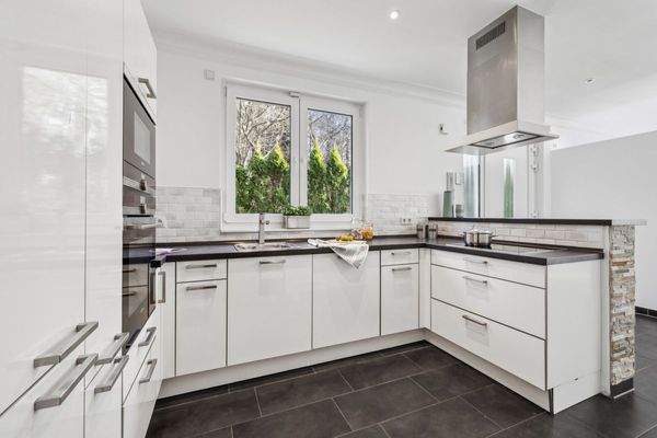 Moderne Einbauküche