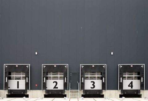 Frankfurt Halle, Frankfurt Hallenfläche