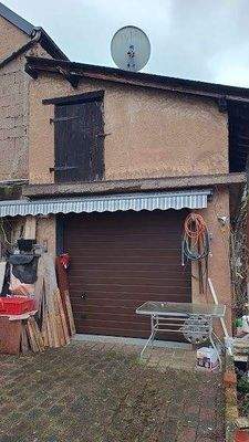 Garage im Hof