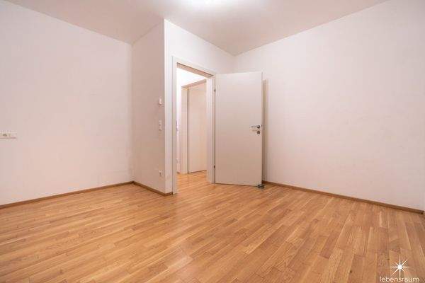 Schlafzimmer/Kinderzimmer.