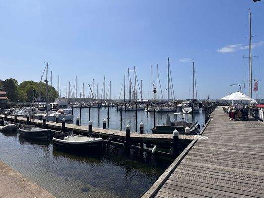 Impression Hafen Möltenort.JPG