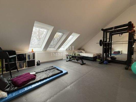 Viel Platz im Dachboden