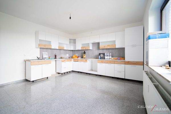 Erdgeschoss - Küche.jpg