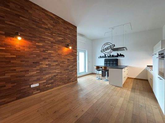 Großer Wohn-Essbereich.