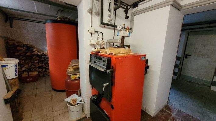 Heizungsanlage (Holzvergaser)