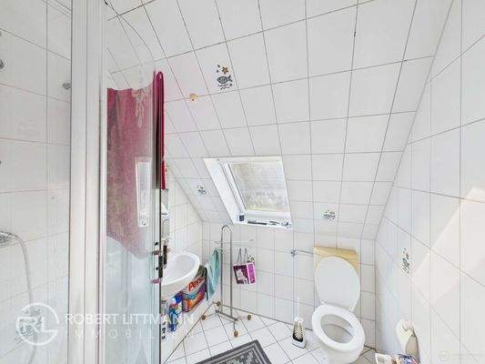 Badezimmer DG