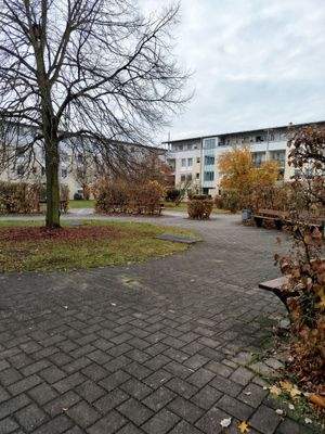 Blick zum Wohngebäude