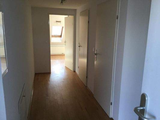 Zinshaus Lend Dachboden Vorraum