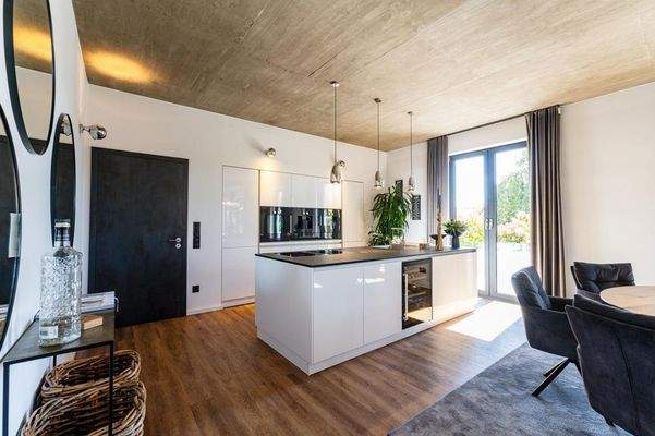 offener Wohn-, Küchen- und Essbereich