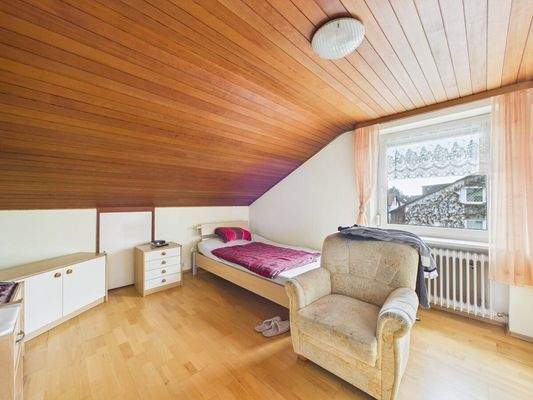 Hobby / Büro / Gäste im Dachgeschoss