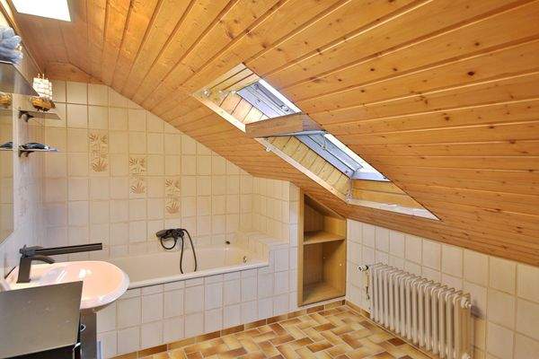Dachgeschoss Badezimmer